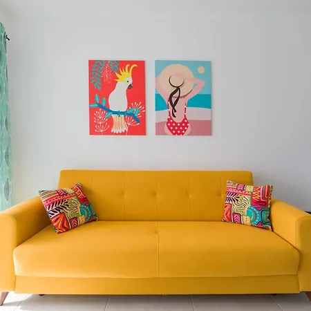 Homeforguest Sunset Senator With Pool And Terrace In דירה