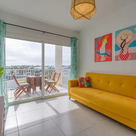 Homeforguest Sunset Senator With Pool And Terrace In דירה קוסטה טגוויסה