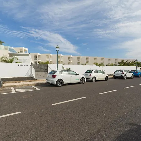 Homeforguest Sunset Senator With Pool And Terrace In Apartamento Costa Teguise