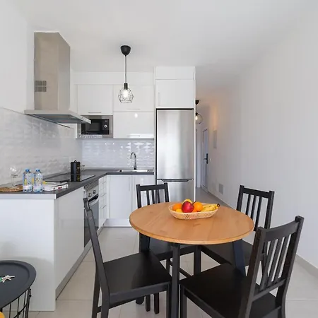 Homeforguest Sunset Senator With Pool And Terrace In *