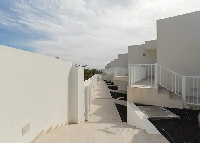 Daire Homeforguest Sunset Senator With Pool And Terrace In Costa Teguise
